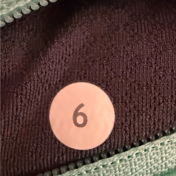 Rare Lululemon Speed Short River Rock / Oasis Ombre Plaid 2010 Edition Size 6 - Picture 5 of 5